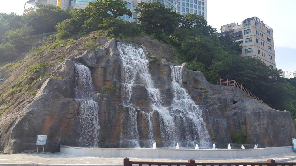 Hotel Queen 釜山 外观 照片